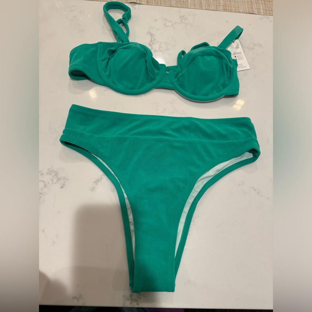 Cupshe green bikini